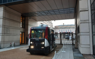 Les navettes autonomes VEDECOM en démonstration à Bercy